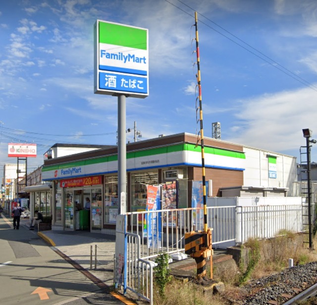 コンビニ　ファミリーマート近鉄河内天美駅前店（コンビニ）まで278m