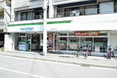 コンビニ　ファミリーマート 長者亀屋町店（コンビニ）まで421m