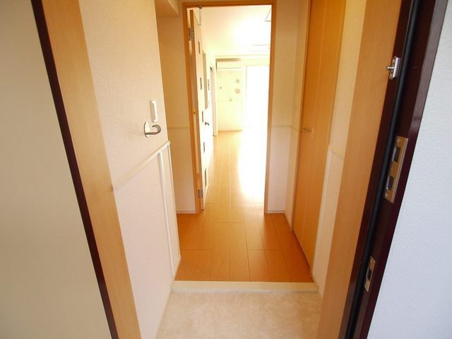 玄関　シンプルで使いやすい玄関です