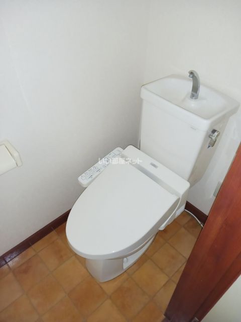 不二家 小島ハイツのトイレ写真