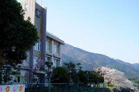 中学校　大津市立志賀中学校（中学校）まで3320m