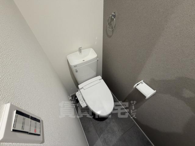 J-Bright西九条2のトイレ写真