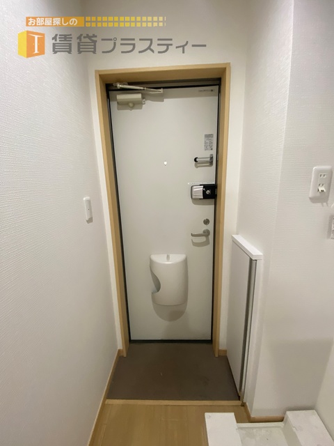 玄関　シューズボックスあります
