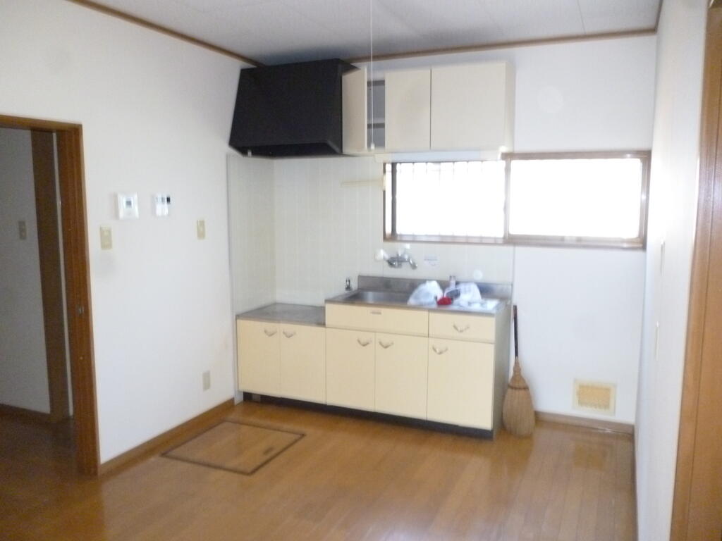 ラッキープレイスAのキッチン写真