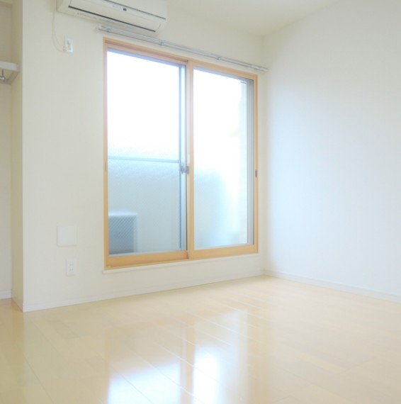 居室・リビング　6.5帖のお部屋は