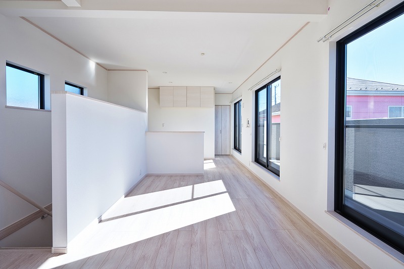 藤木町戸建て賃貸1号棟の居間写真