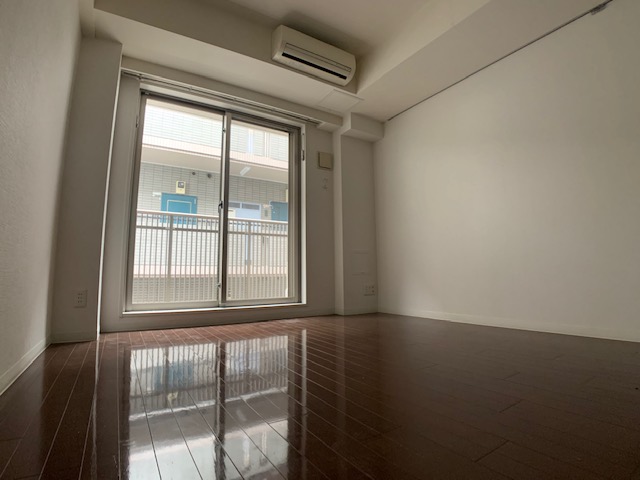 居室・リビング　別号室の参考写真です