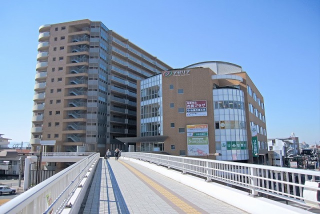 銀行　りそな銀行柏原支店（銀行）まで639m