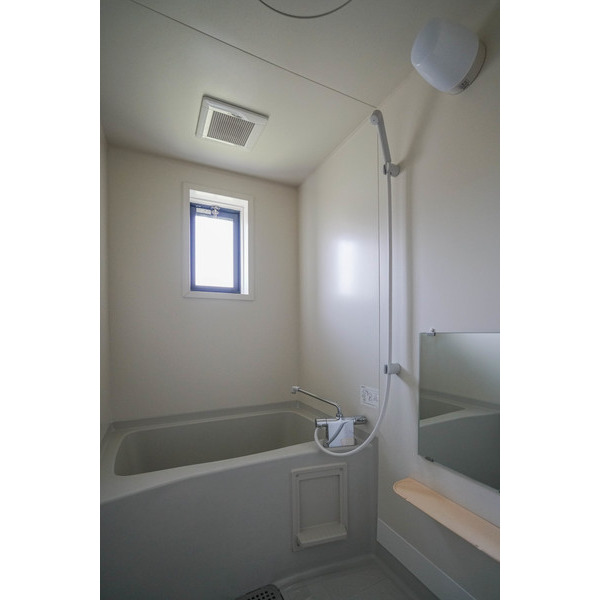 バス・シャワールーム　同じ敷地内の別の部屋