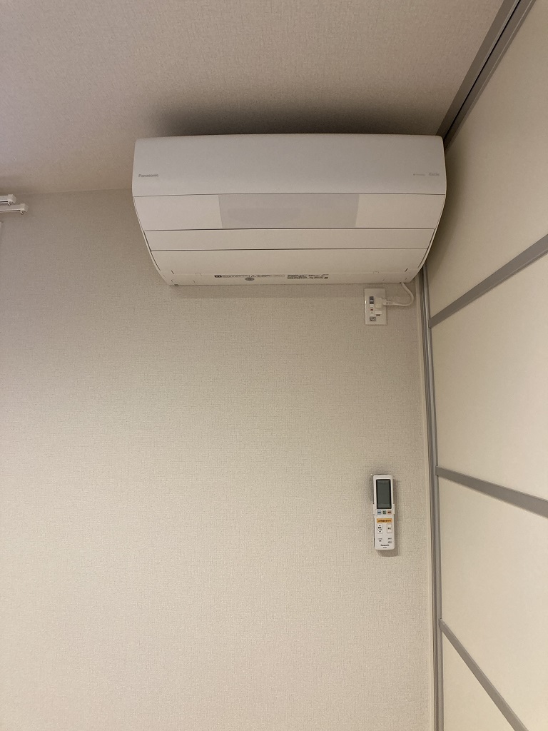 その他設備　全室エアコン有り（画像はリビングのエアコンです）