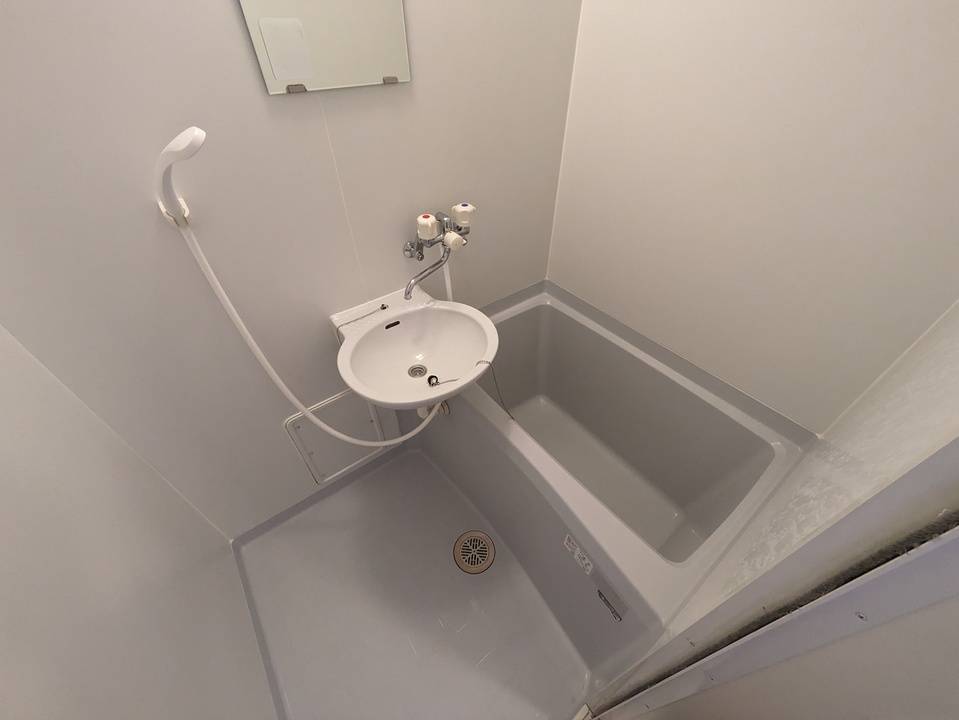 バス・シャワールーム　浴室