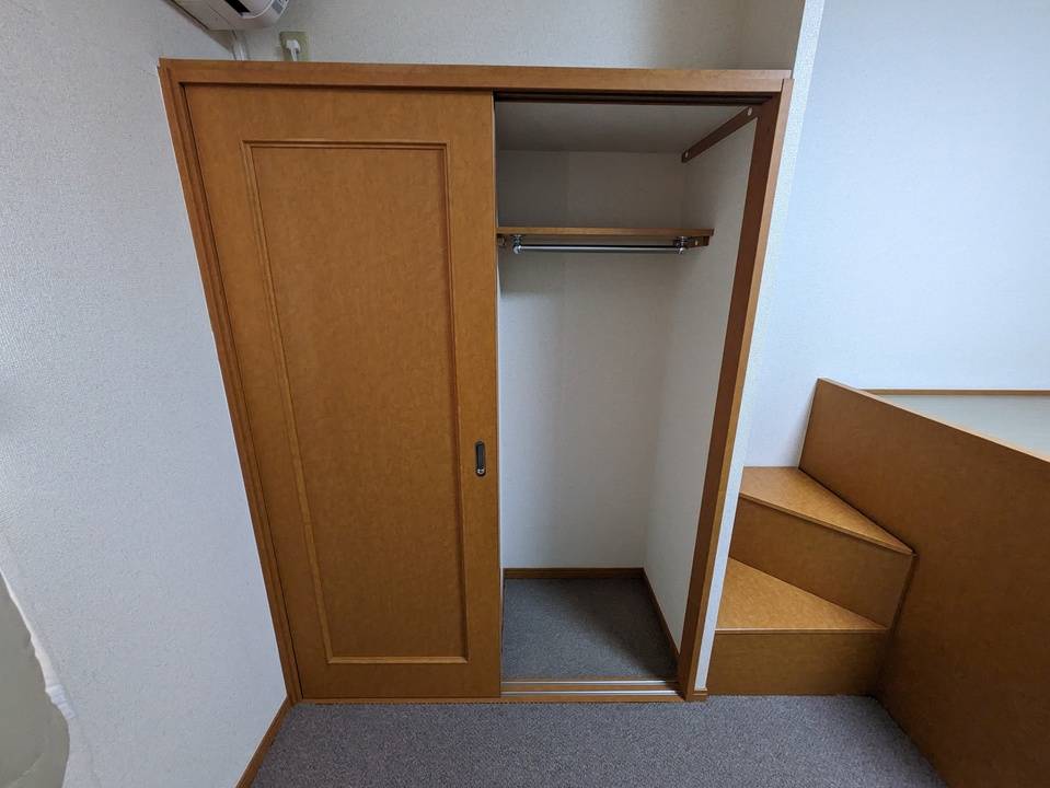 収納　クローゼット