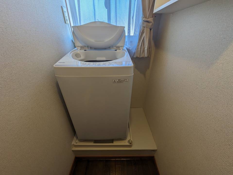 洗面設備　洗濯機置場