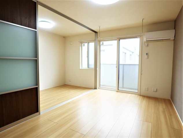 居室・リビング　ゆったり過ごせるリビングです