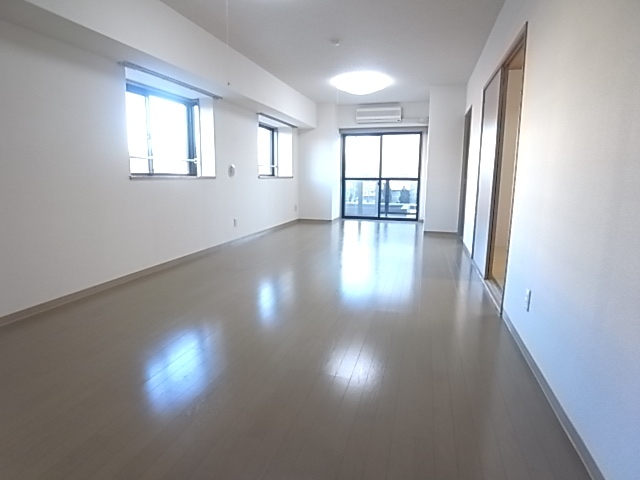 居室・リビング　広いリビング！前回募集参考写真