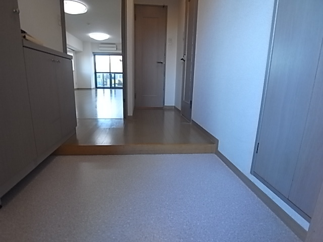 玄関　広い玄関！前回募集参考写真