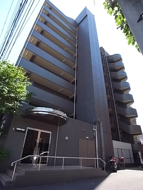 建物外観　陽当たり良好前回募集時の参考写真です