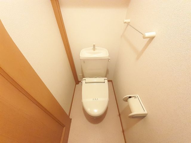 【フォ－リスト・リヴIのトイレ】
