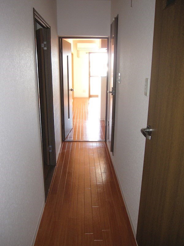 玄関　※現状優先