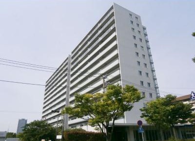 江東区辰巳のマンションの建物外観