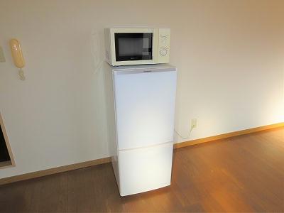 その他　電子レンジ、冷蔵庫完備