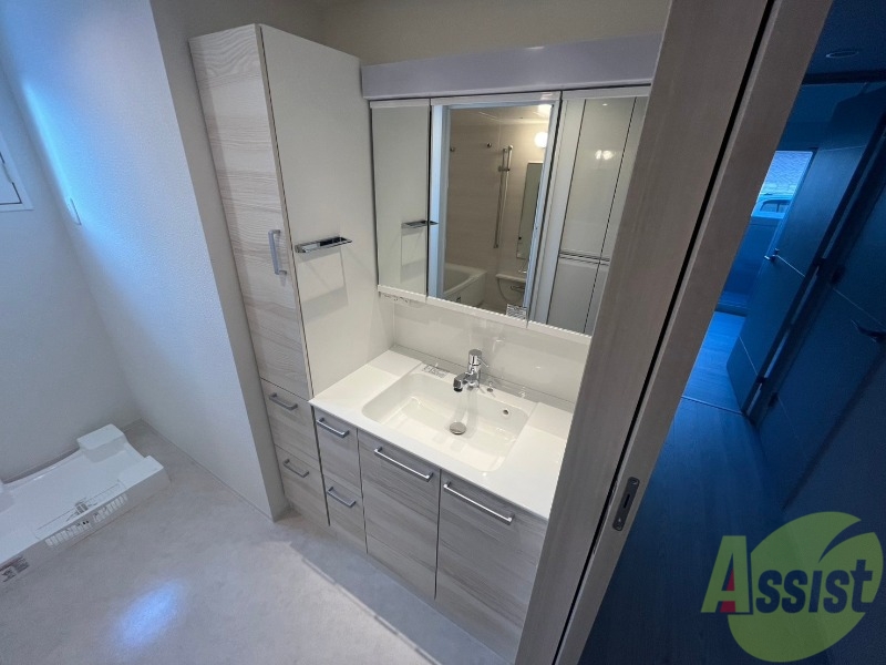 洗面設備　シャンプードレッサーで身支度もラクラクです！