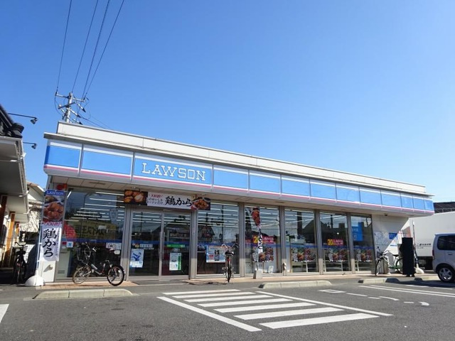 【岡山市北区十日市西町のアパートのコンビニ】