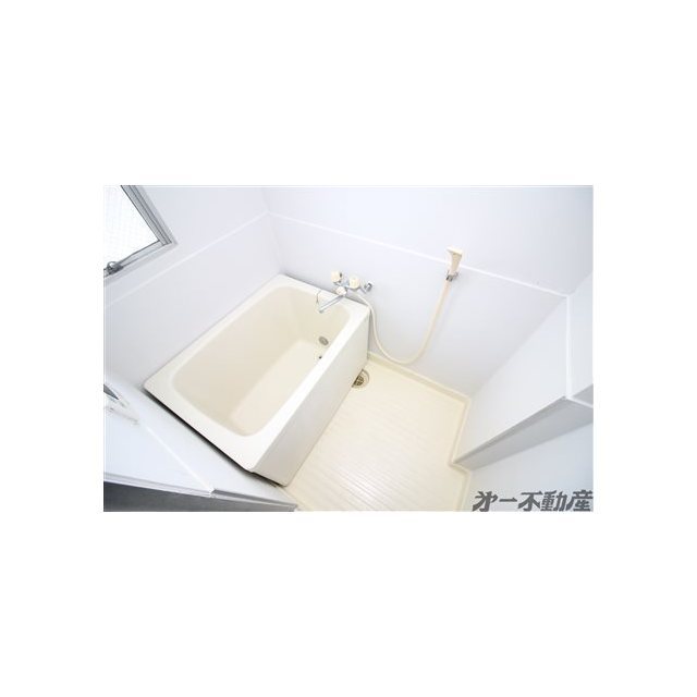 バス・シャワールーム　バスルーム