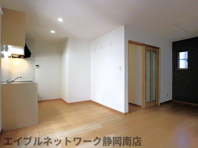 居室・リビング　ゆったりとした居間です