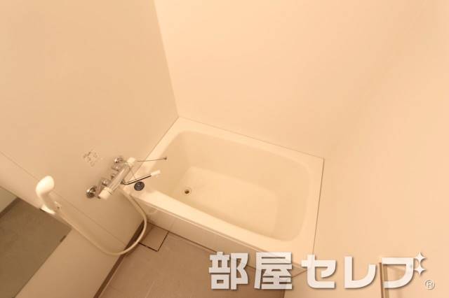 バス・シャワールーム　お風呂もキレイにしています。