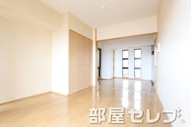 居室・リビング　日当り良好です。