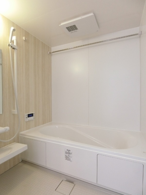 バス・シャワールーム　図面と現状に相違がある場合には現状を優先