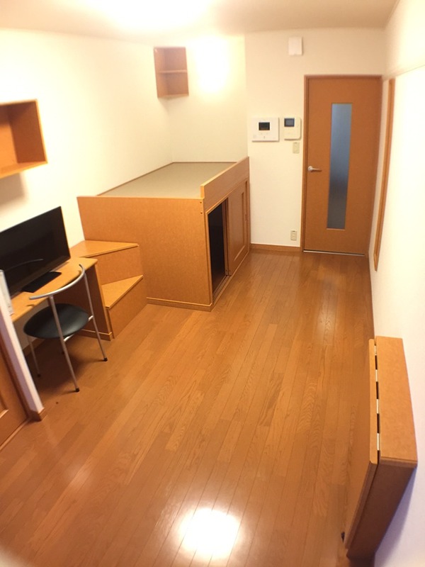 居室・リビング　リビング