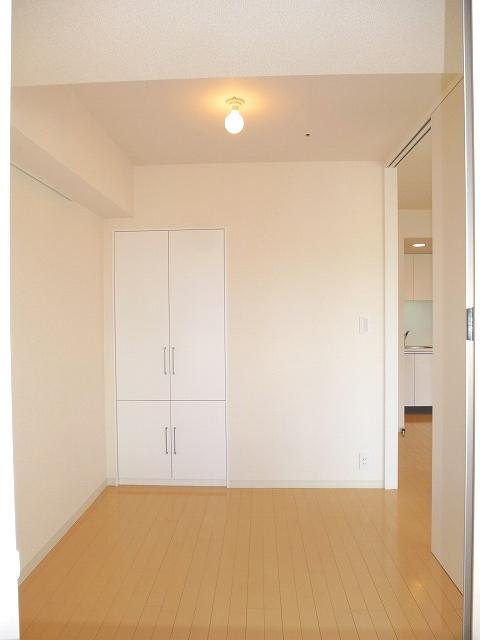 その他設備　パークアクシス仲御徒町の４帖の洋室です