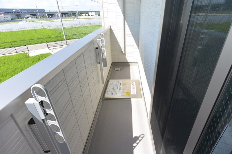 バルコニー　ベランダ