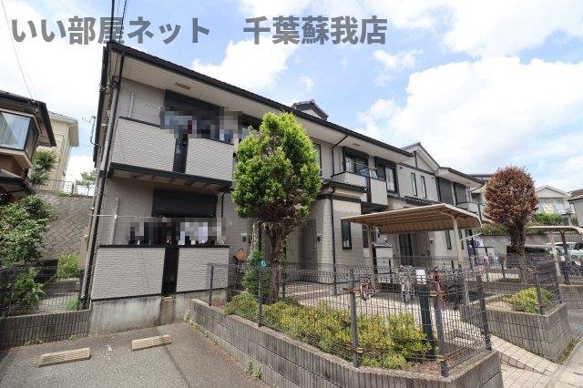 建物外観　外観は落ち着いています