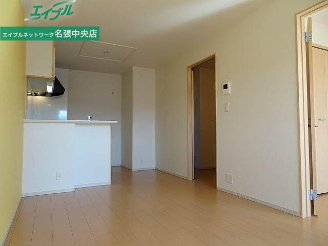 居室・リビング　同型反転タイプの画像です