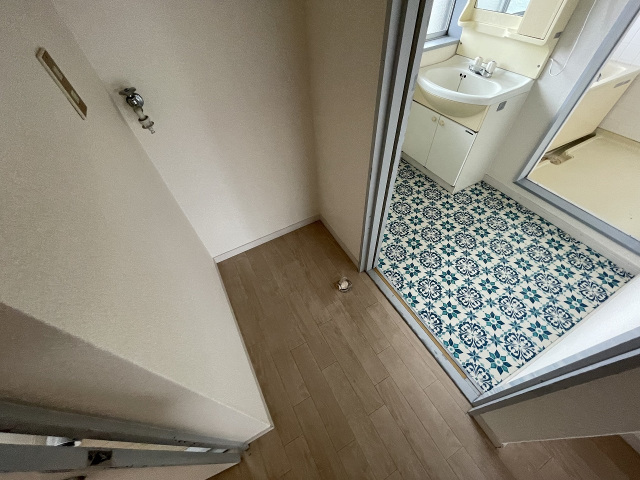 その他設備　室内に洗濯機置き場です♪