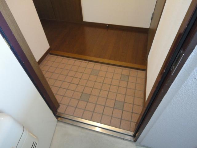 玄関　玄関（イメージ）