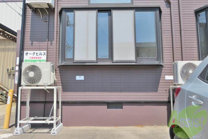 バルコニー　バルコニーはないですが日差しが暖かそうです。