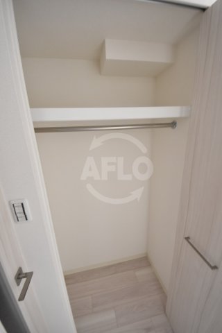 収納　プレサンス京町堀　クローゼット