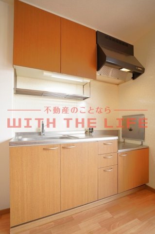 キッチン　駐車場があるので、車を買う予定の方も安心です