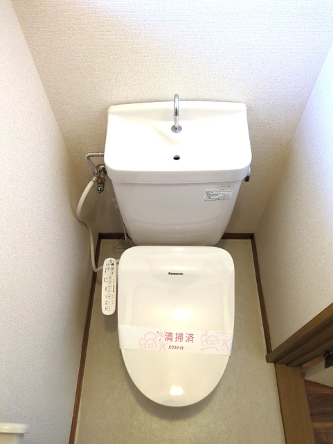 トイレ　洗浄便座付き