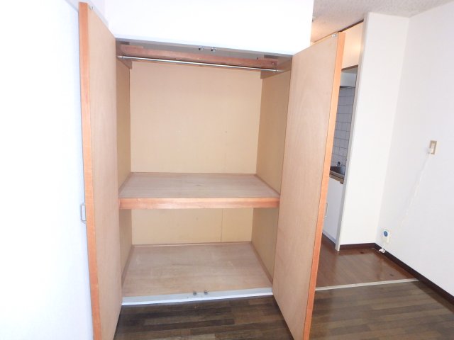 収納　別部屋参考写真