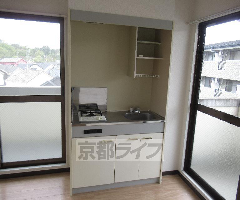 キッチン　ゆったり浸かれます。