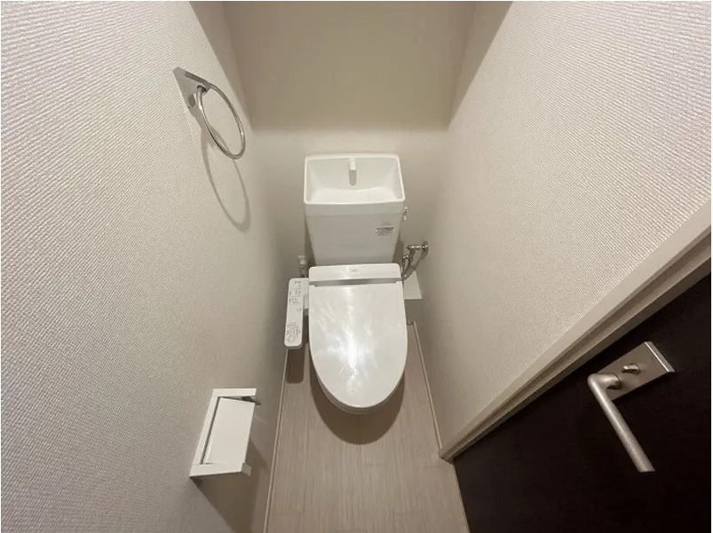 トイレ　※参考写真　現況優先