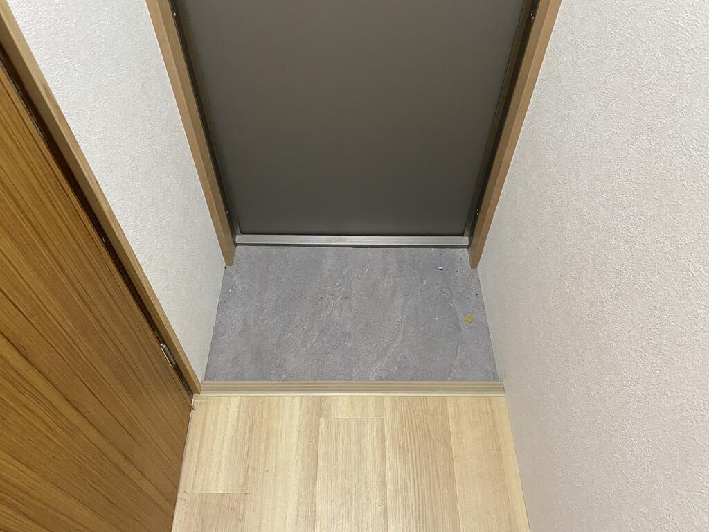 玄関　☆同マンション別室の写真です☆