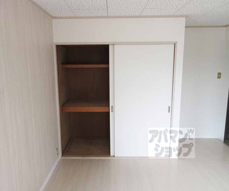 収納　押入れです・