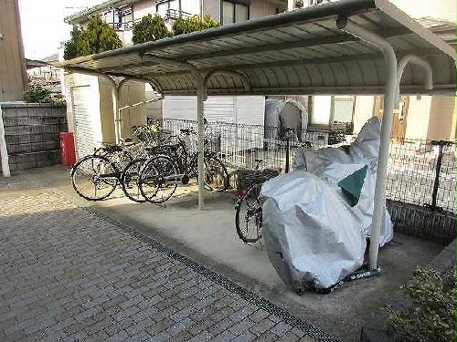その他共有部分　屋根付き駐輪場