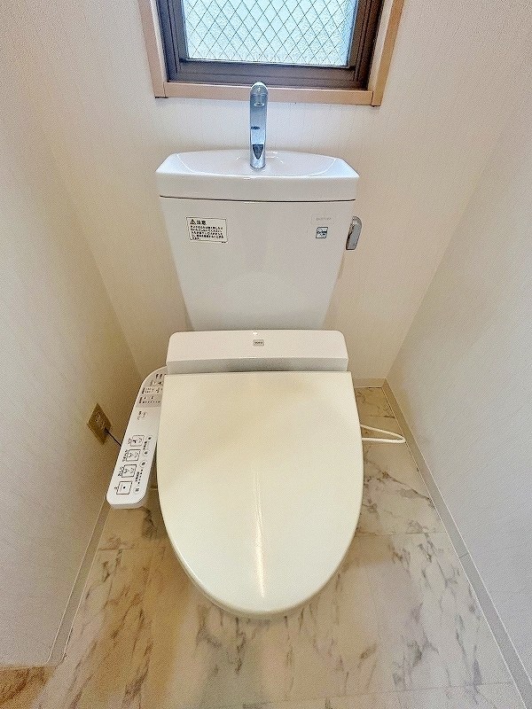 トイレ　★温水洗浄便座★